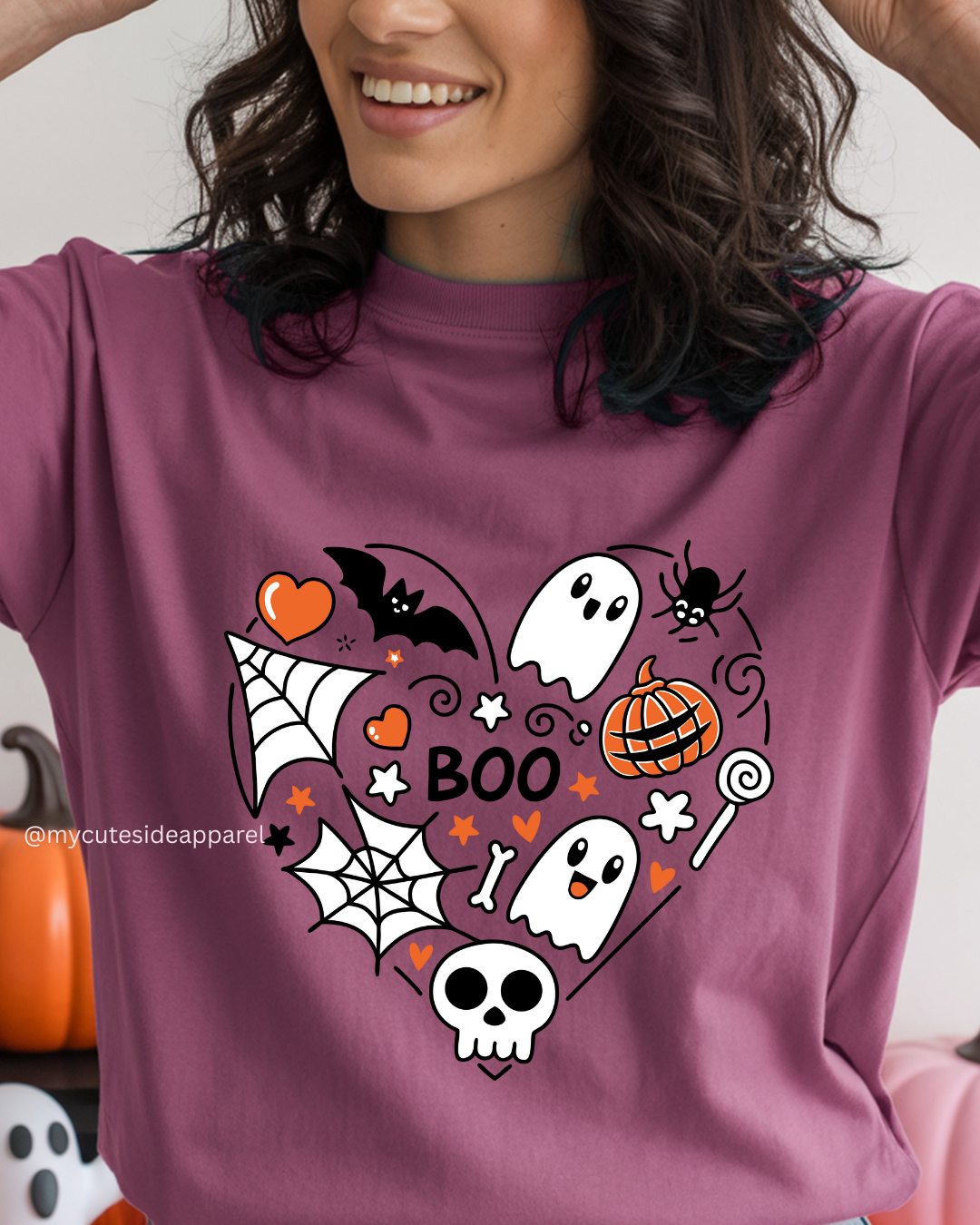 Halloween 2025 Heart Boo Unisex T-Shirt